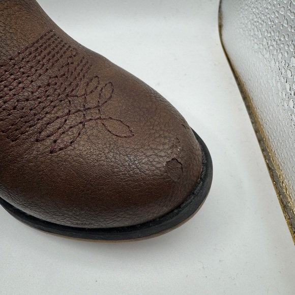 Cat & Jack Toddler Size 9 Kids' Brown Pleather Western Cowboy Boots - Picture 2 of 10